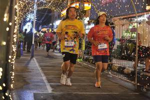 BIB: 4178, 4041
                            <button type="button" onclick="openModal(26220461)" class="btn btn-primary btn-sm float-right btn-popup" data-toggle="modal" data-target=".modal-high-quality">
                        <i class="fas fa-shopping-cart"></i> Add to Cart
                    </button>
                                            <button type="button" onclick="isThisMe(26220461, true)" class="btn btn-success btn-sm float-right btn-popup btn-isme hidden" data-toggle="tooltip" data-placement="bottom" title="นี่คือรูปของคุณใช่ไหม คลิกที่นี่เพื่อเอาเข้าอัลบั้ม">
                        <i class="fas fa-plus"></i> Add to album
                    </button>
                    <button type="button" onclick="isThisMe(26220461, false)" class="btn btn-warning btn-sm float-right btn-popup btn-isnotme hidden">
                        <i class="fas fa-ban"></i> Remove from album
                    </button>